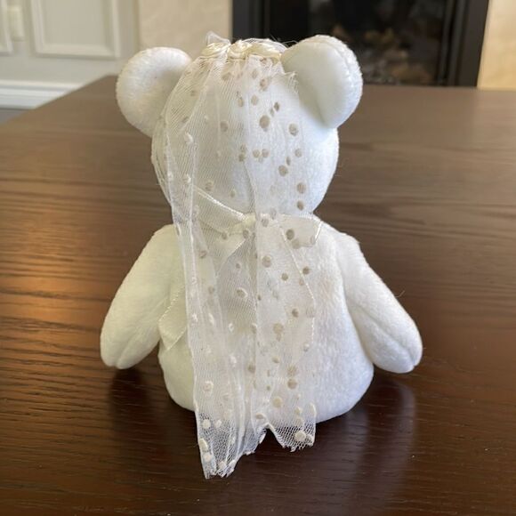 Ty Beanie Baby Mrs. 2001 Bride Beanie Baby with Silver in Fur Excellent Conditon - Picture 3 of 7